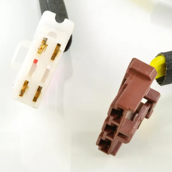 Régulateur Rectifieur Mosfet Aprilia RSV1000 Tuono R SL1000 Falco RSV 1000 OEM AP8124267