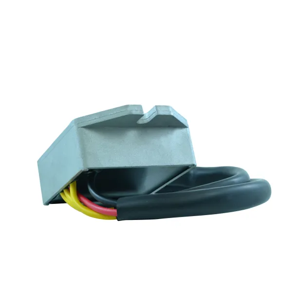 Regulator Rectifier Bombardier CanAm Quest 650 Traxter 500 650 OEM 710000100 710000019 710000449